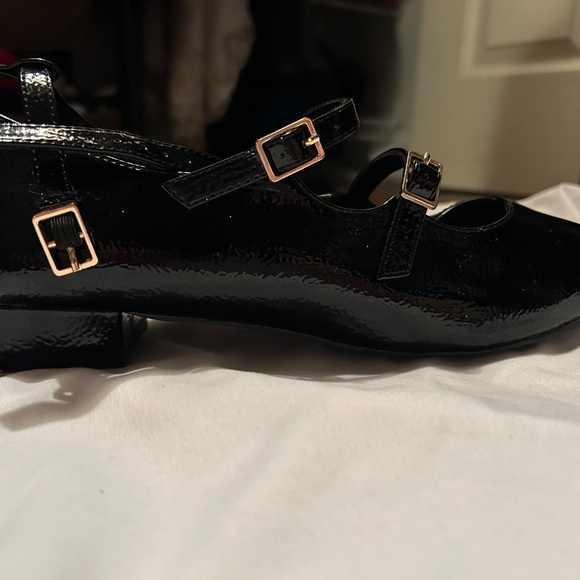 ASOS DESIGN Lyra caged mary jane pointed ballet flats in black - Picture 5 of 5